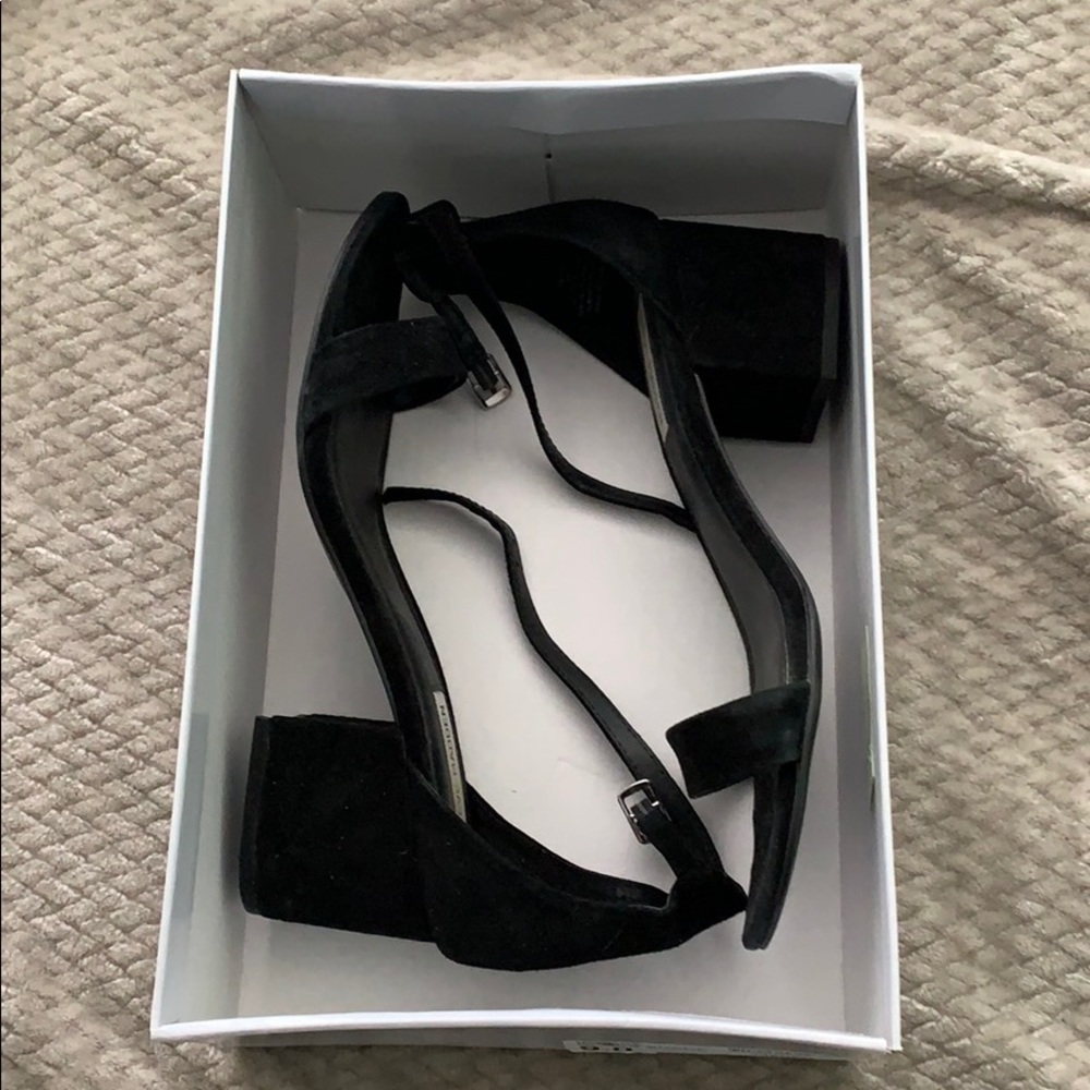 Steve Madden ‘Irenee’ Sandal